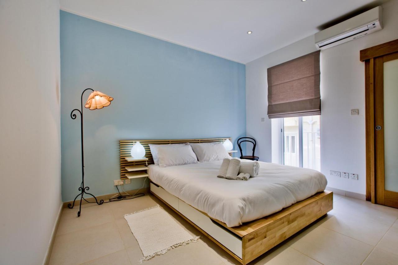 Bright And Central 2 Bedroom Apartment In Слима Экстерьер фото