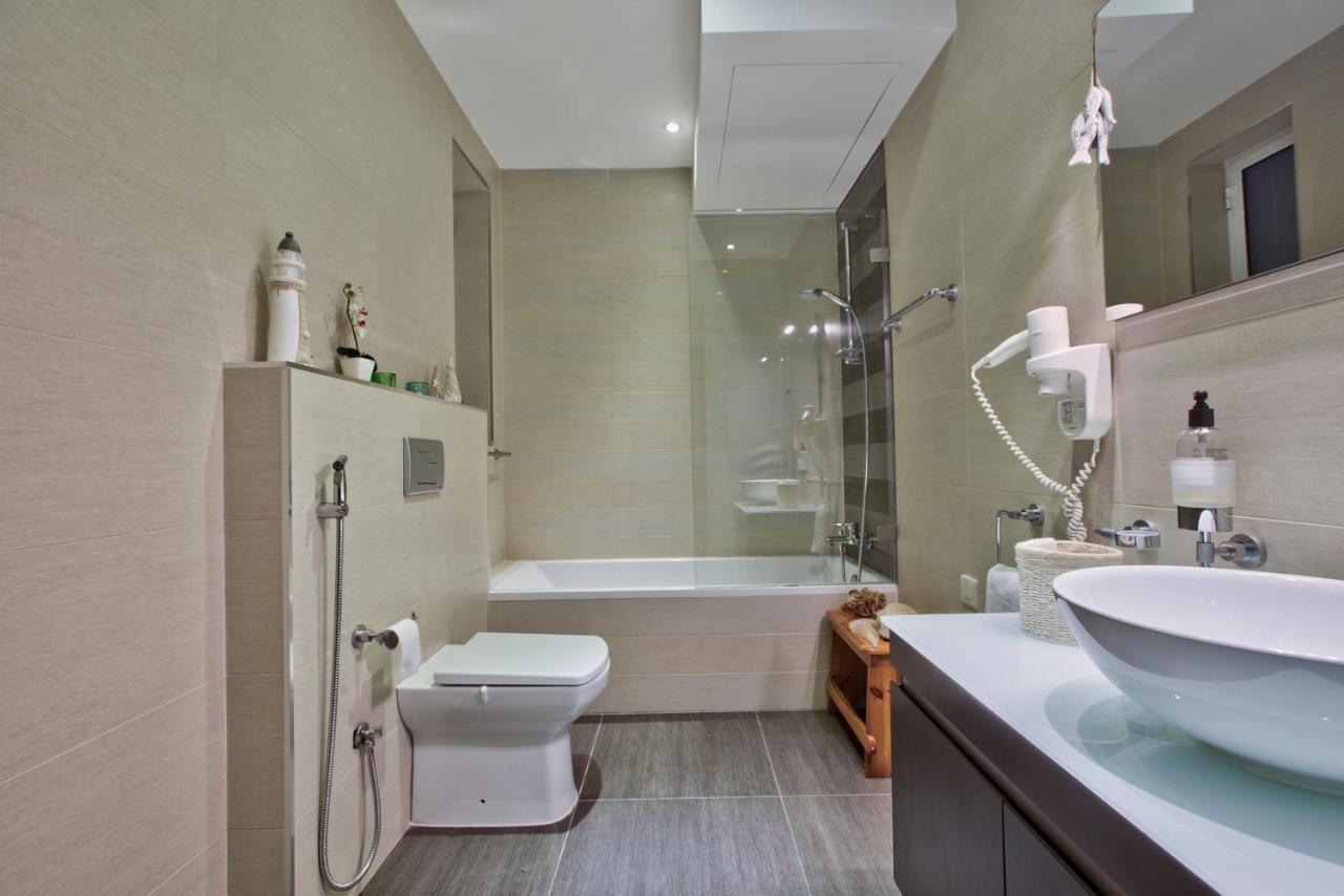 Bright And Central 2 Bedroom Apartment In Слима Экстерьер фото